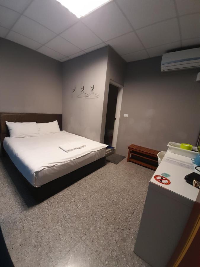 竹南 竹丰旅社酒店 外观 照片